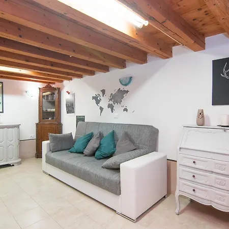 公寓 Cozy Central Apartment
